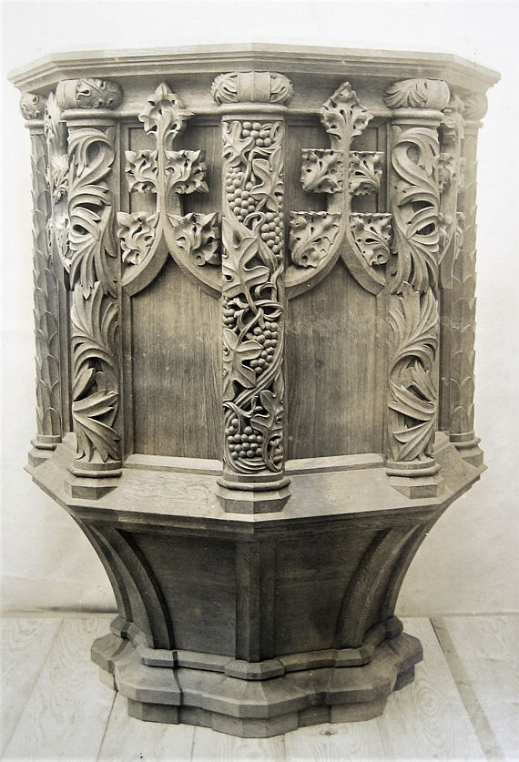 Creed Pulpit